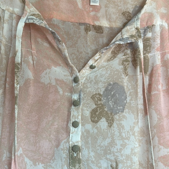 Charming Charlie - Discontinued Brand - Picture 4 of 6